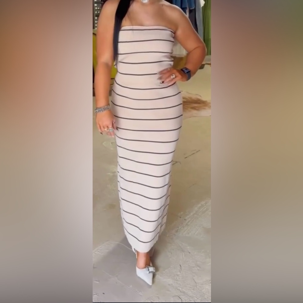 Striped Strapless Maxi Dress